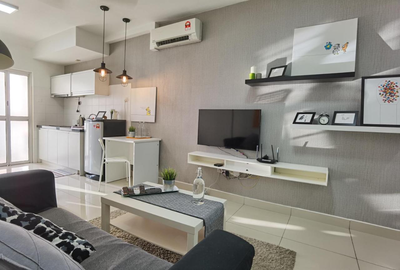 2 Bedroom Apartment - Mycribkl Neocyber Cyberjaya Exterior photo
